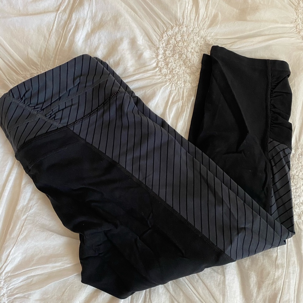 Athleta crop leggings